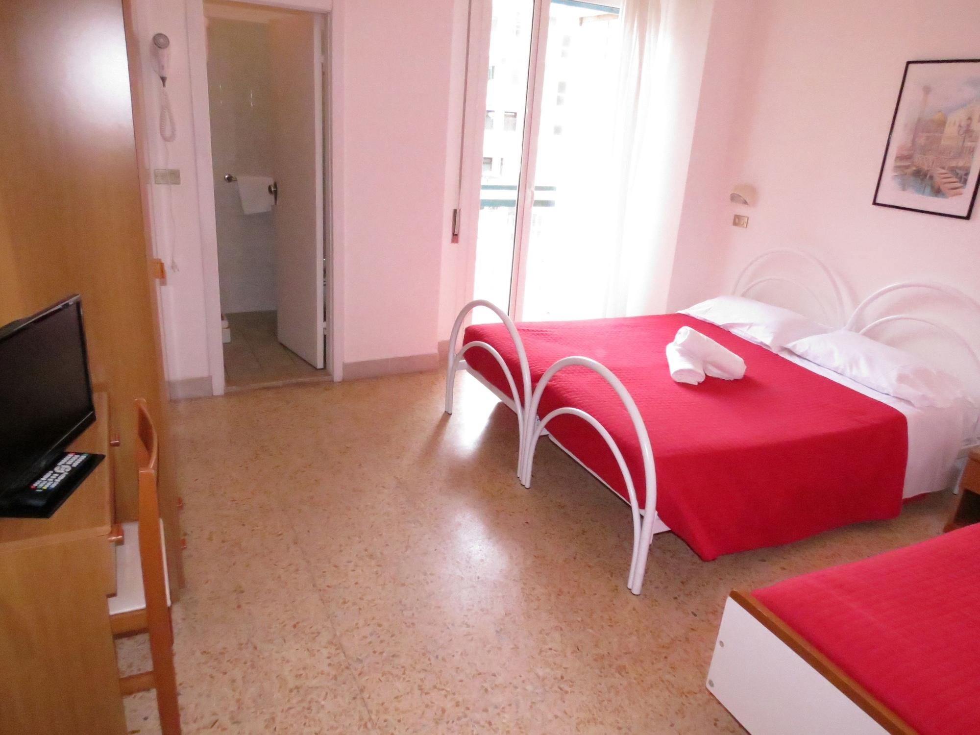Hotel Gemini Ріміні Екстер'єр фото