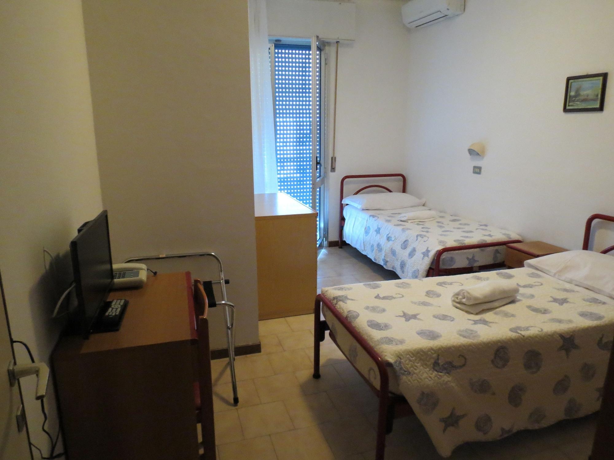 Hotel Gemini Ріміні Екстер'єр фото